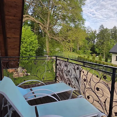 Cisza Nad Jeziorem Dworackim - Mazury Garbate *